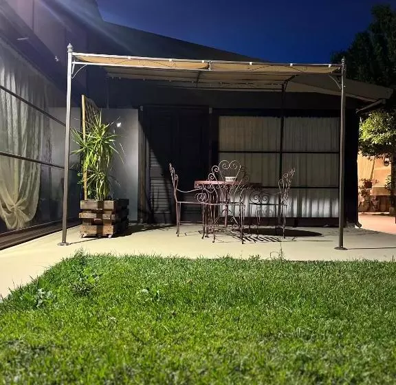 Aamiaismajoitus (B&B) A Lu Fanizza