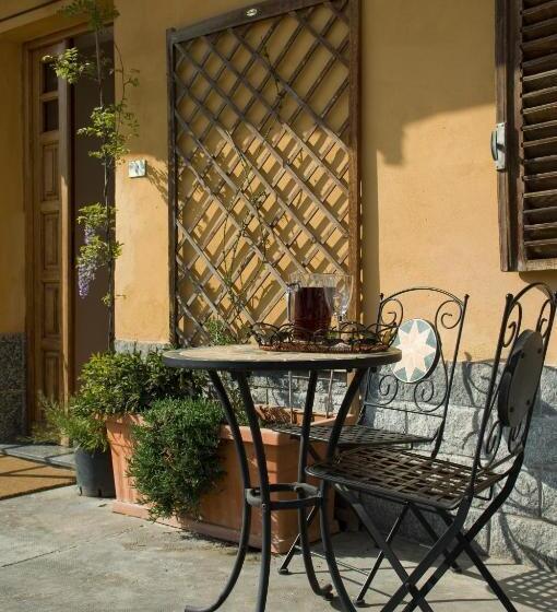 مبيت وإفطار Il Cortile Della Nonna