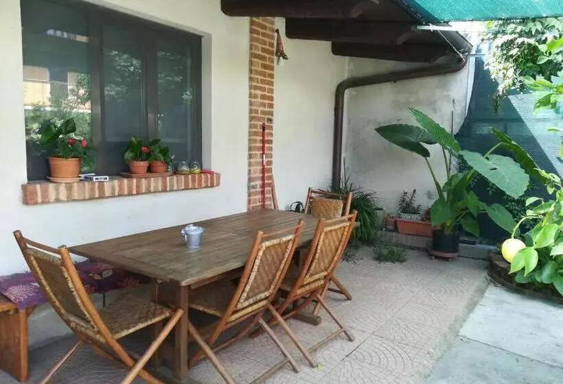 Aamiaismajoitus (B&B) Il Cortile Della Nonna