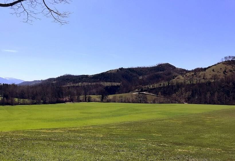 مبيت وإفطار Pian D Isola Agriturismo