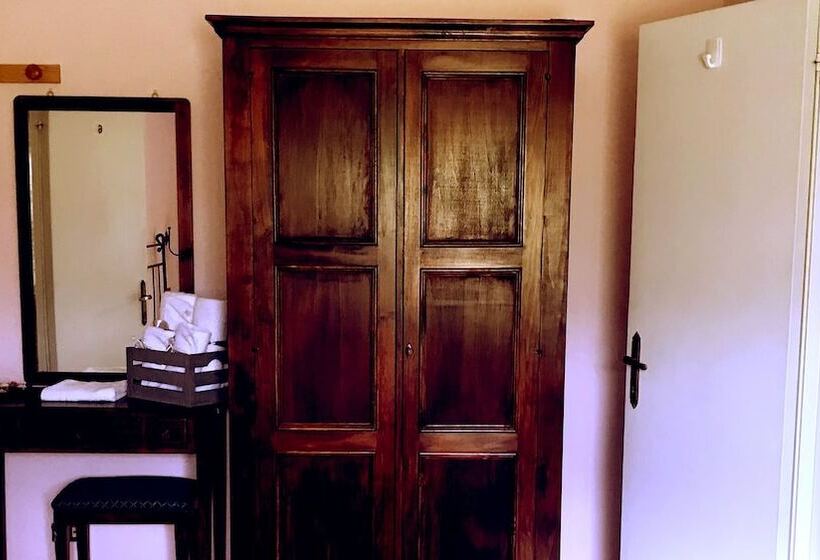 مبيت وإفطار Pian D Isola Agriturismo