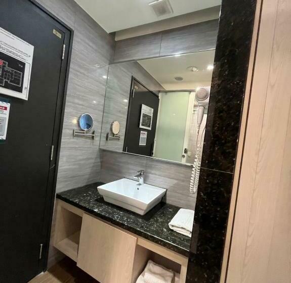 Guide Hotel Taichung Ziyou