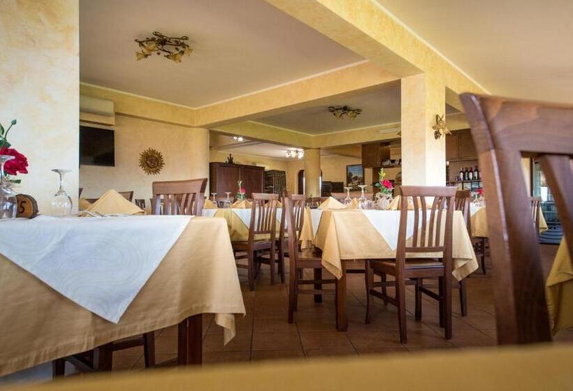 فندق Agriturismo L Antico Carro