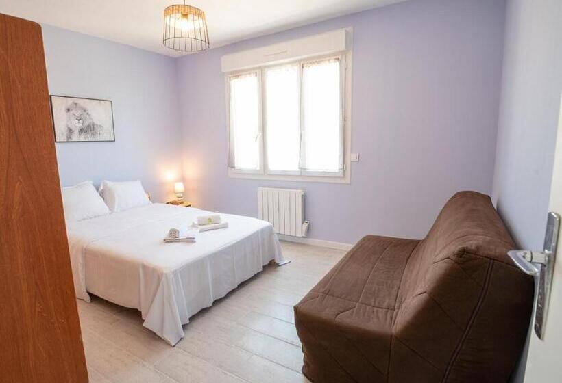 Maison De Ville Avec 3 Chambres Et Grand Terrain