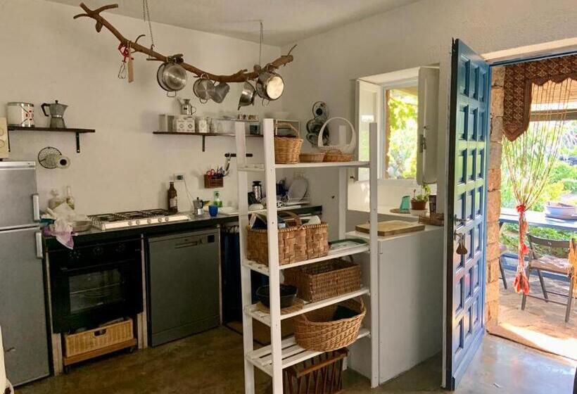 פנסיון Dammuso Levante