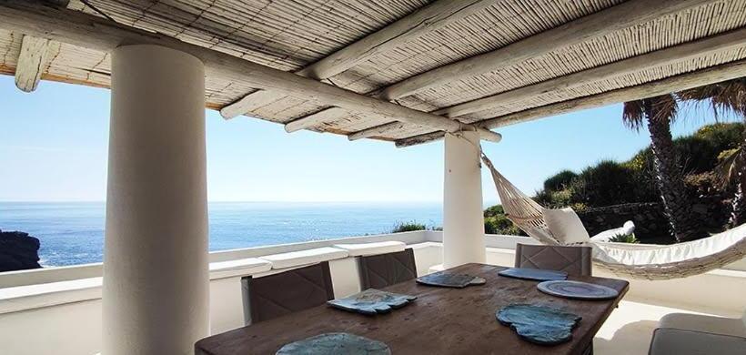 פנסיון Dammuso Levante