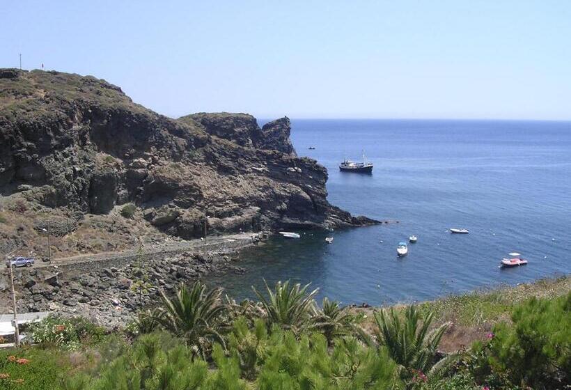 פנסיון Dammuso Levante