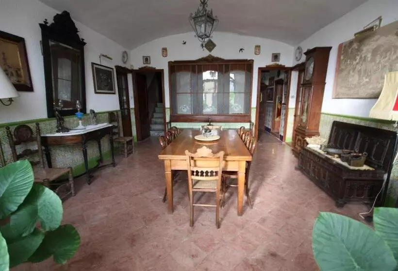 ペンション El Recer