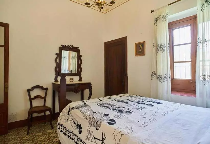 ペンション El Recer