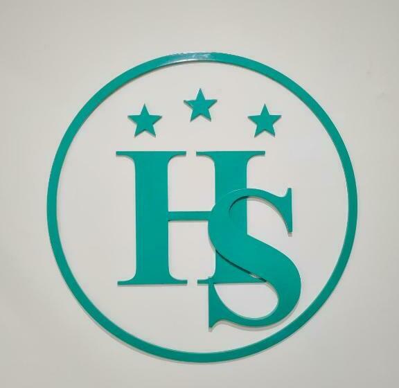 پانسیون Hostal Solari