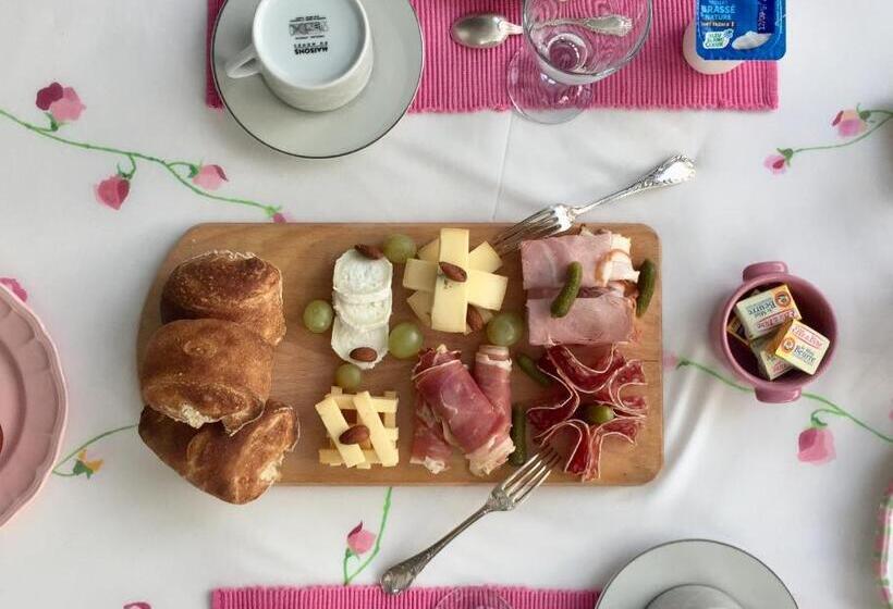 פנסיון La Chambre Colbert