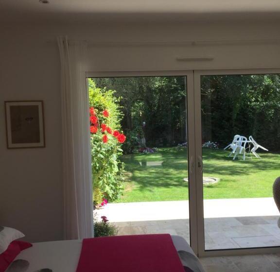 פנסיון La Chambre Colbert