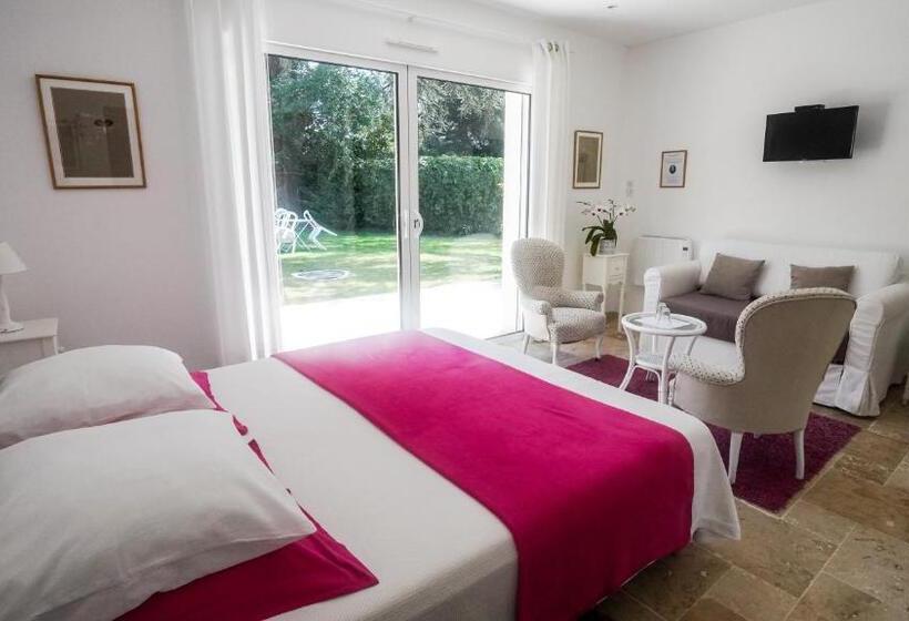 פנסיון La Chambre Colbert