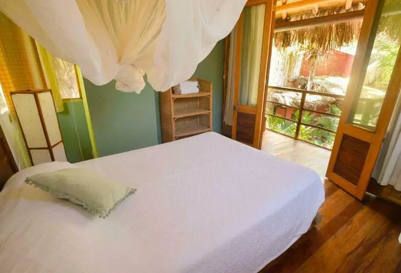 Majatalo La Maison Eco House & Yoga