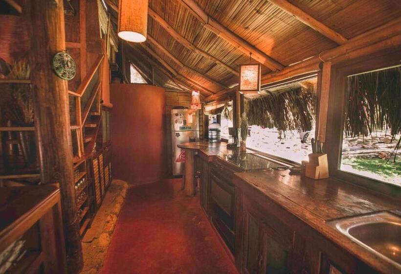 ペンション La Maison Eco House & Yoga