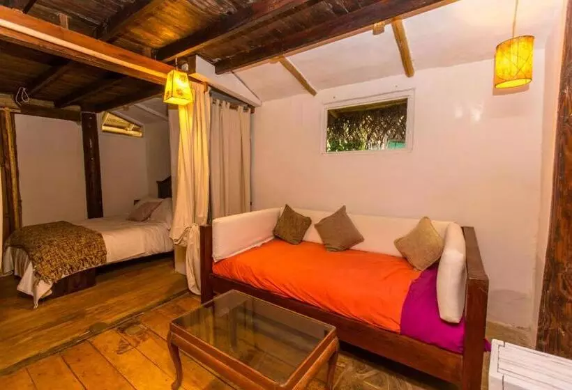 Majatalo La Maison Eco House & Yoga