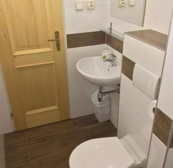 Majatalo Penzion Ida