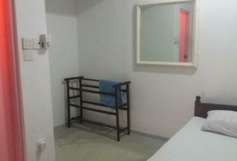 Pensão Shining Line