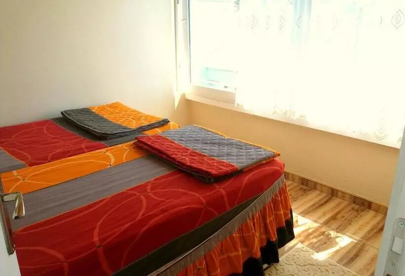 Sağlık Apart Pansiyon