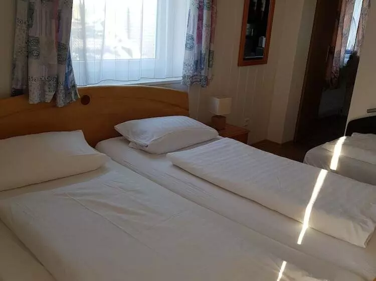 Aamiaismajoitus (B&B) Pension Pritzl