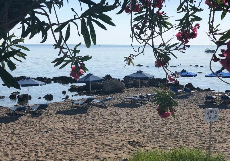 Elpida Beach Studios