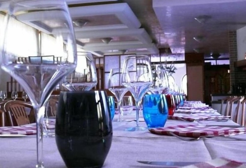 בית מלון כפרי Ai Tre Amici