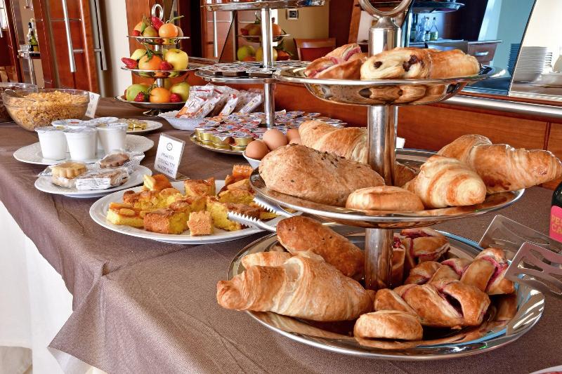 호텔 Albergo Ristorante San Marco