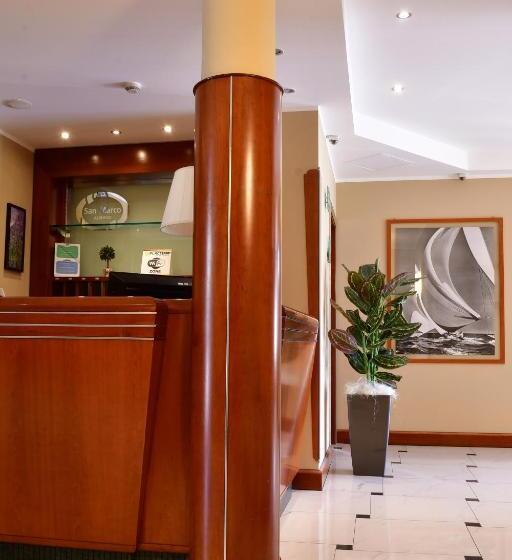 호텔 Albergo Ristorante San Marco