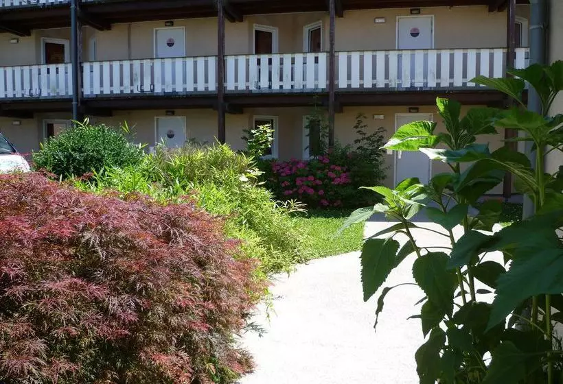 فندق Hôtel & Résidence