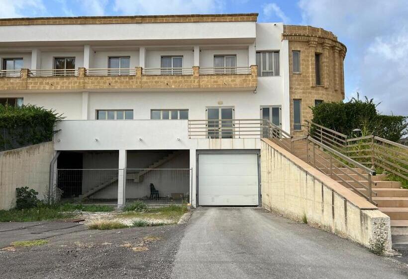 فندق Città Della Notte