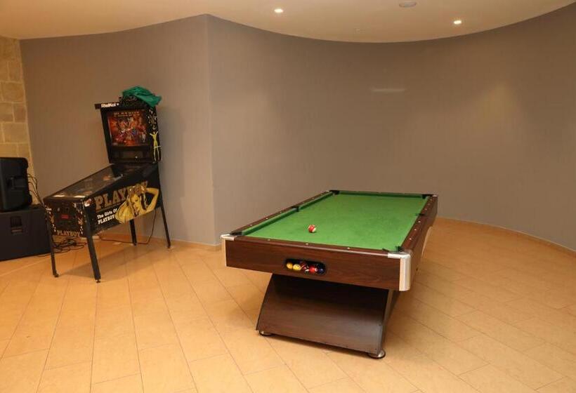 فندق Città Della Notte