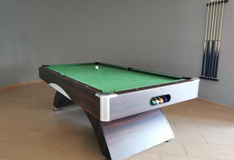 فندق Città Della Notte