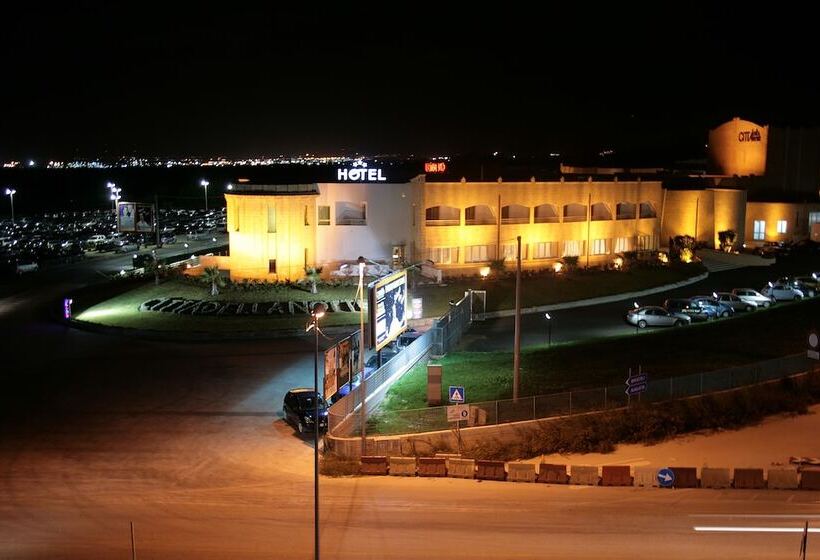 فندق Città Della Notte