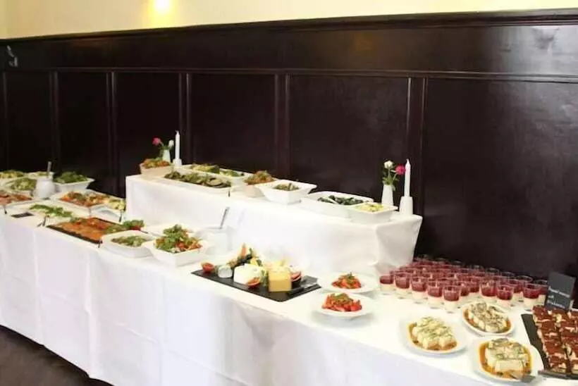 Отель Hostaria Da Marcello