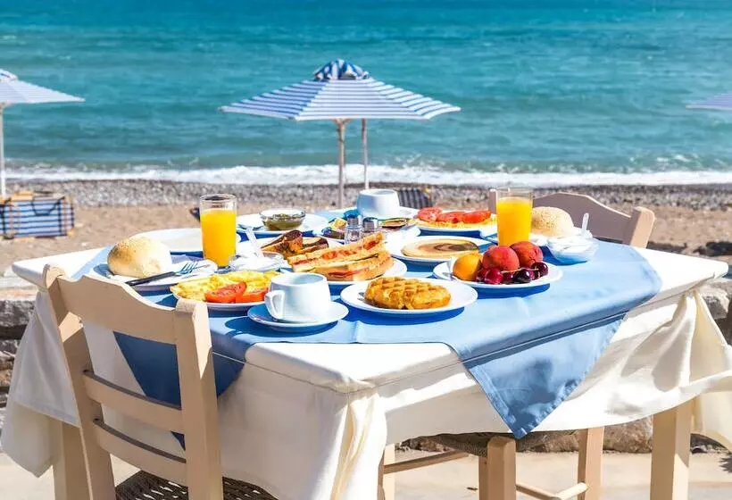 בית מלון כפרי Galini Beach