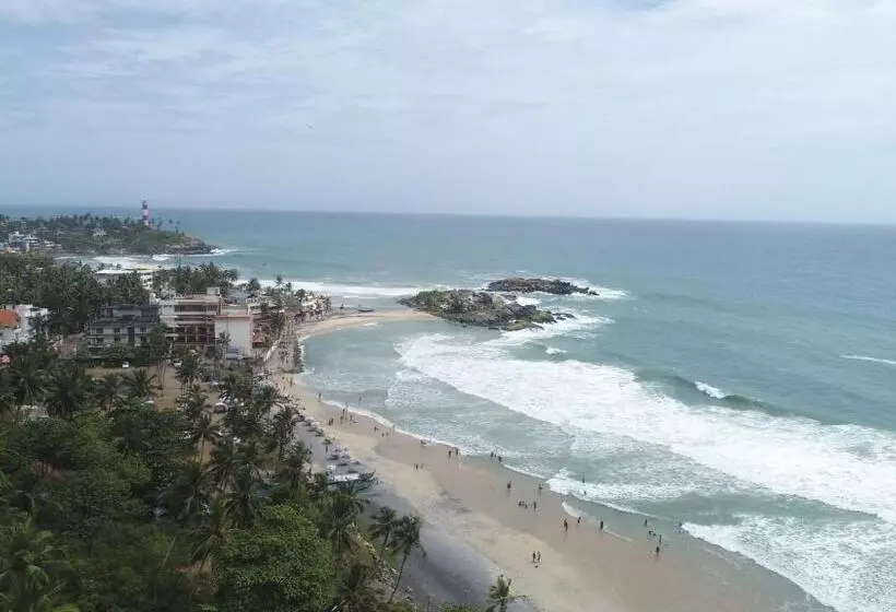 호텔 Getaway Beach Resort Kovalam