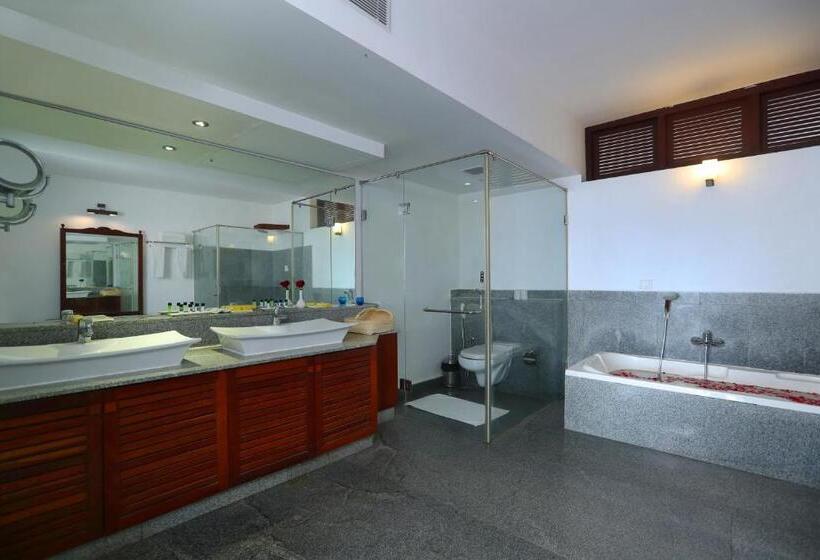 酒店 Getaway Beach Resort Kovalam