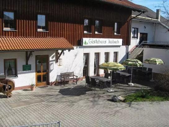 ペンション Haibach Gästehaus