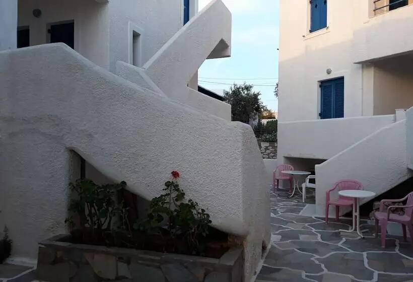 ホテル Holidays In Paros