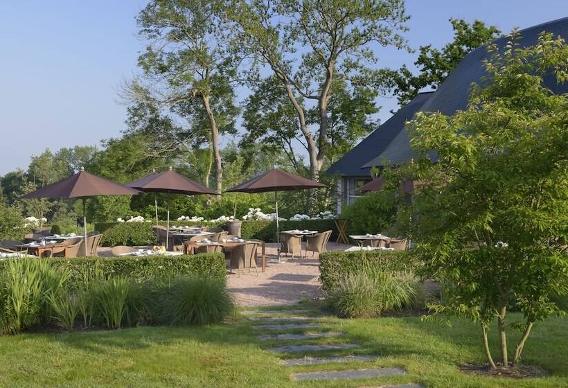 호텔 Les Manoirs De Tourgeville