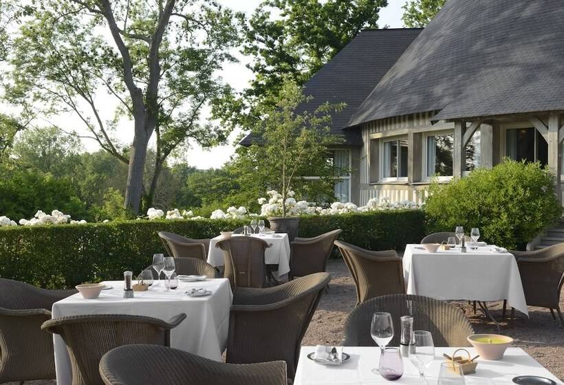 호텔 Les Manoirs De Tourgeville