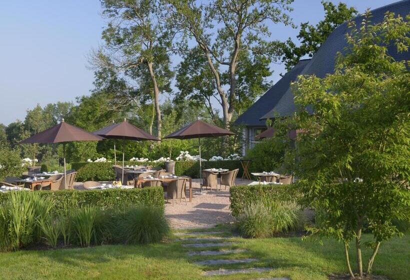 호텔 Les Manoirs De Tourgeville