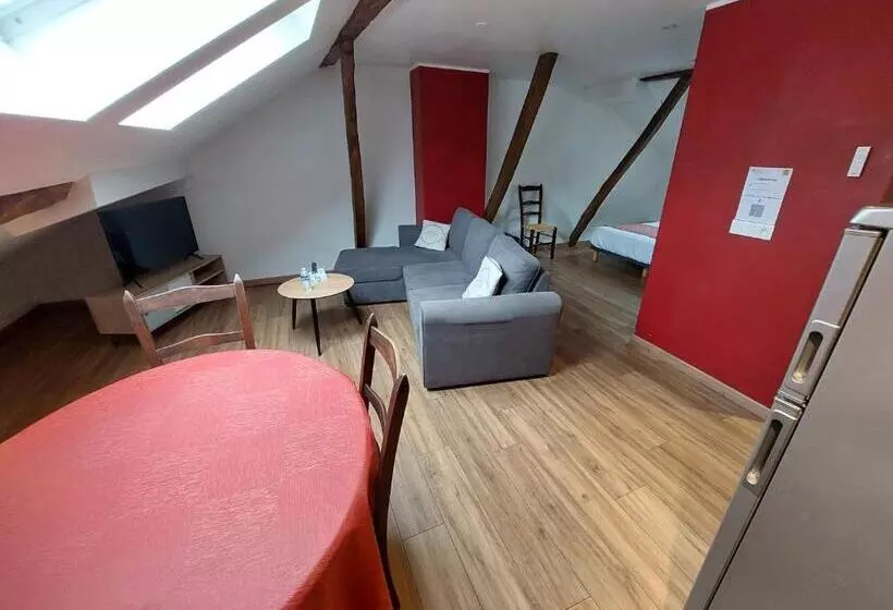 Отель Logis Hôtel   Les Pasteliers