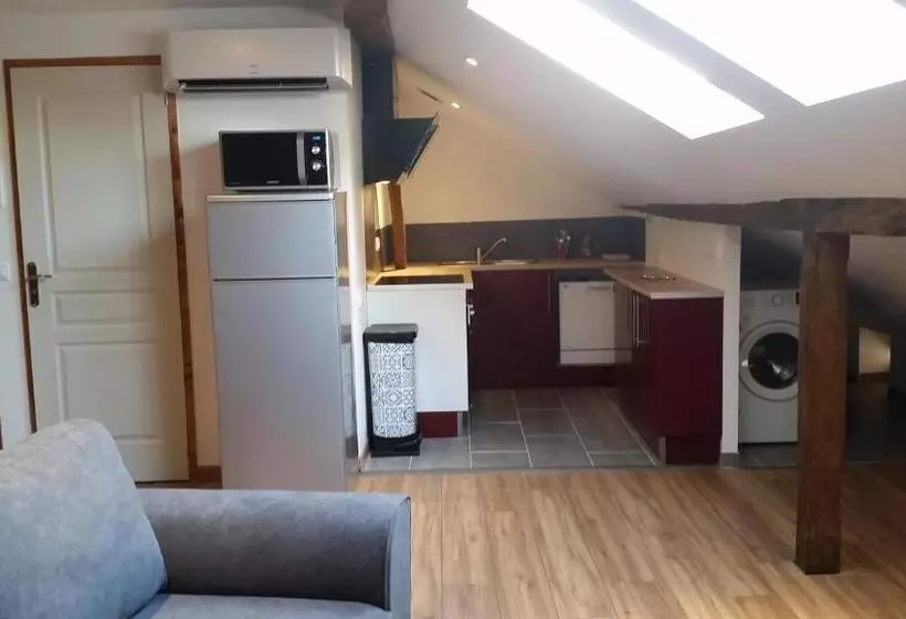 Отель Logis Hôtel   Les Pasteliers