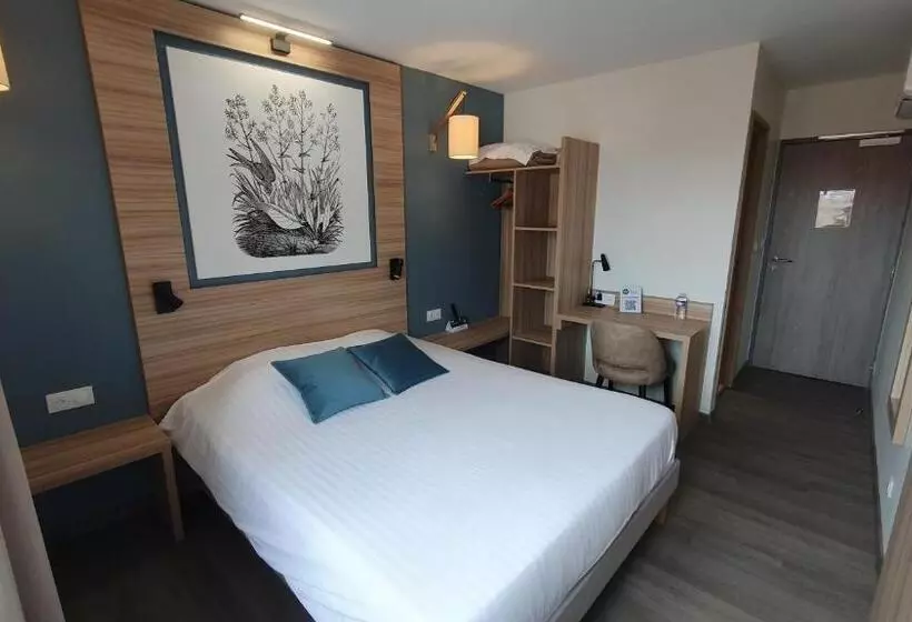 Отель Logis Hôtel   Les Pasteliers