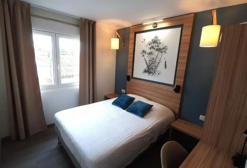 Отель Logis Hôtel   Les Pasteliers