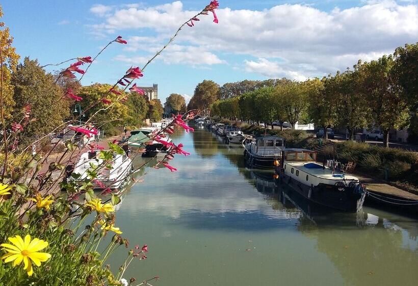 호텔 Logis Des Cretes De Pignols