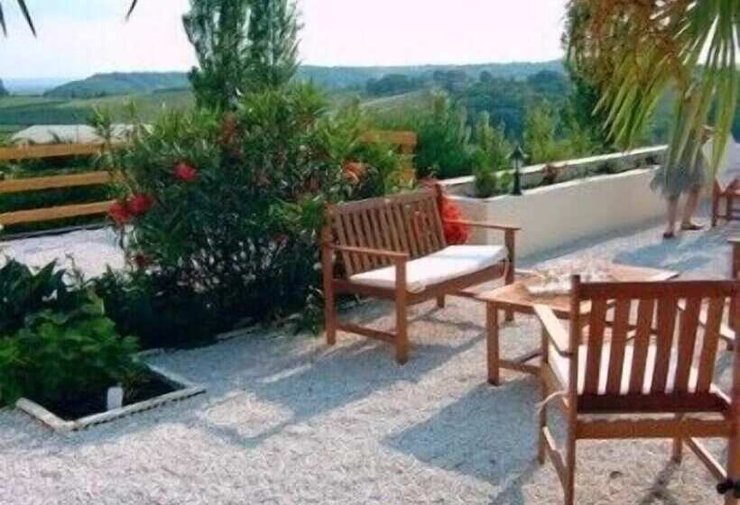 호텔 Logis Des Cretes De Pignols