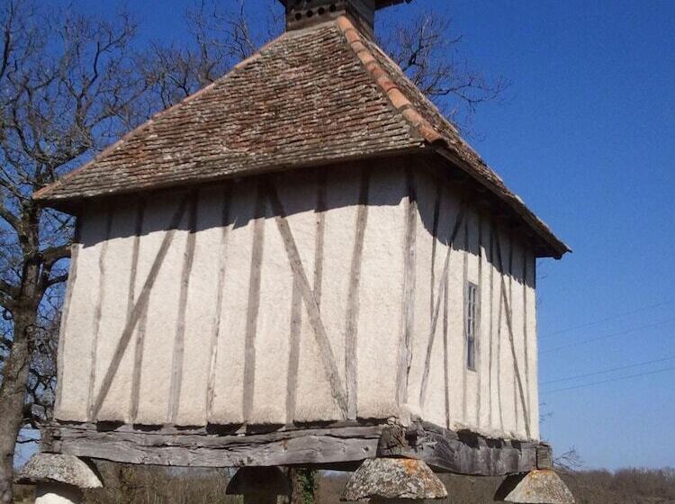 호텔 Logis Des Cretes De Pignols