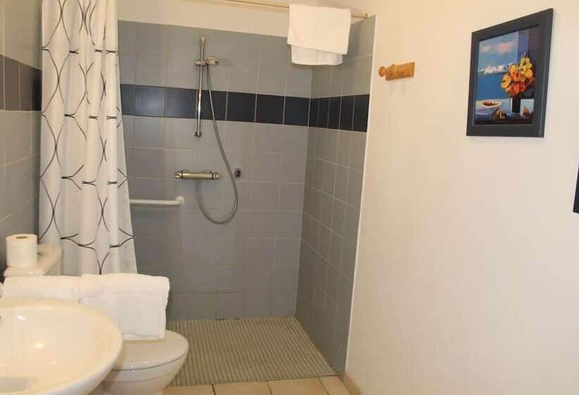 호텔 Logis Des Cretes De Pignols